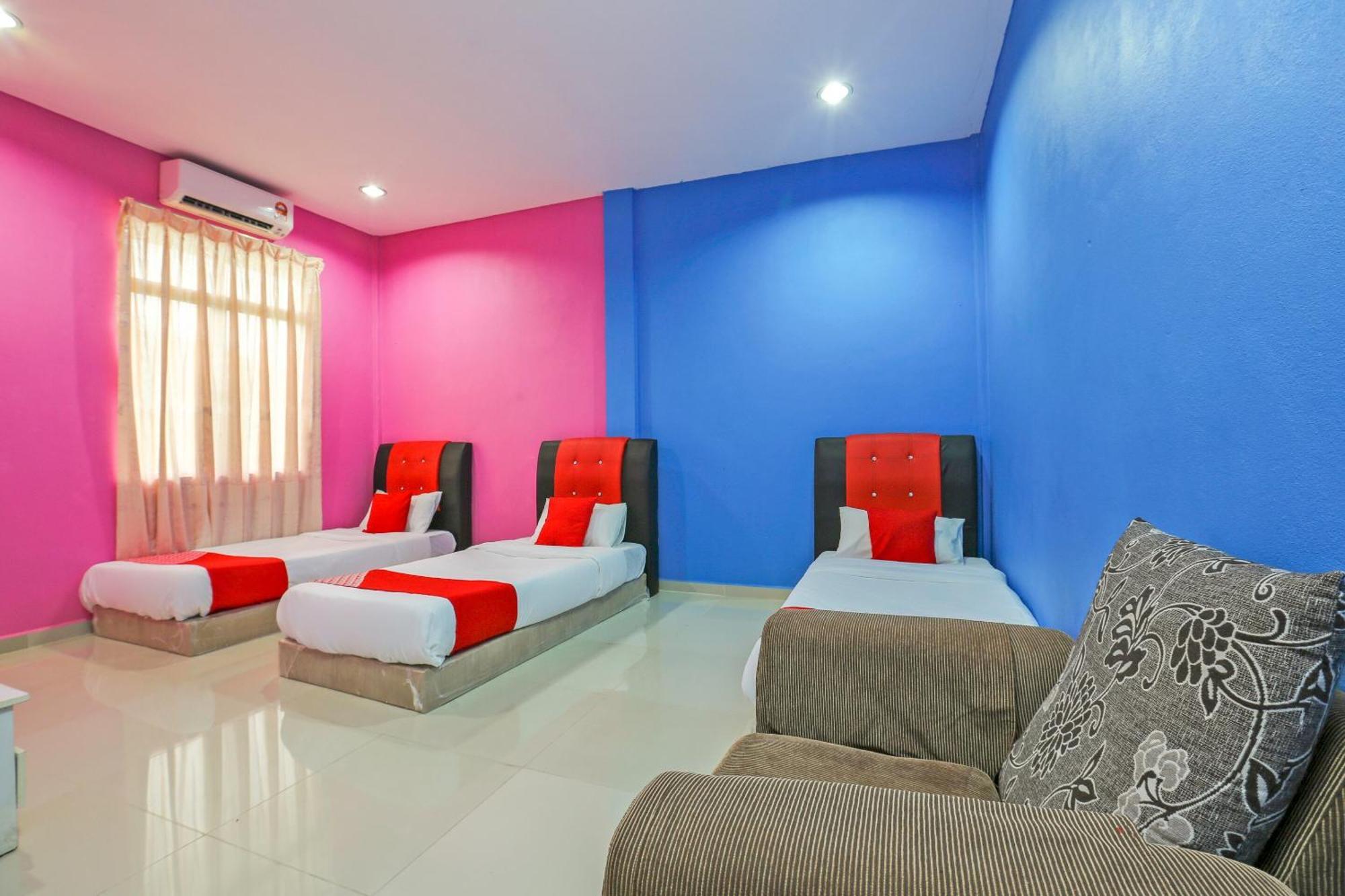 Jeli Oyo 89933 Nun Hotel מראה חיצוני תמונה