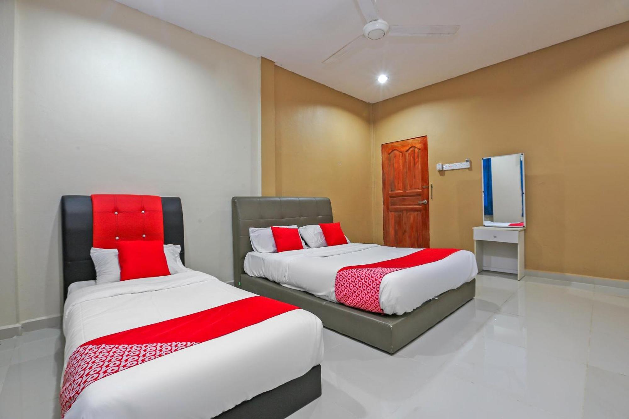 Jeli Oyo 89933 Nun Hotel מראה חיצוני תמונה